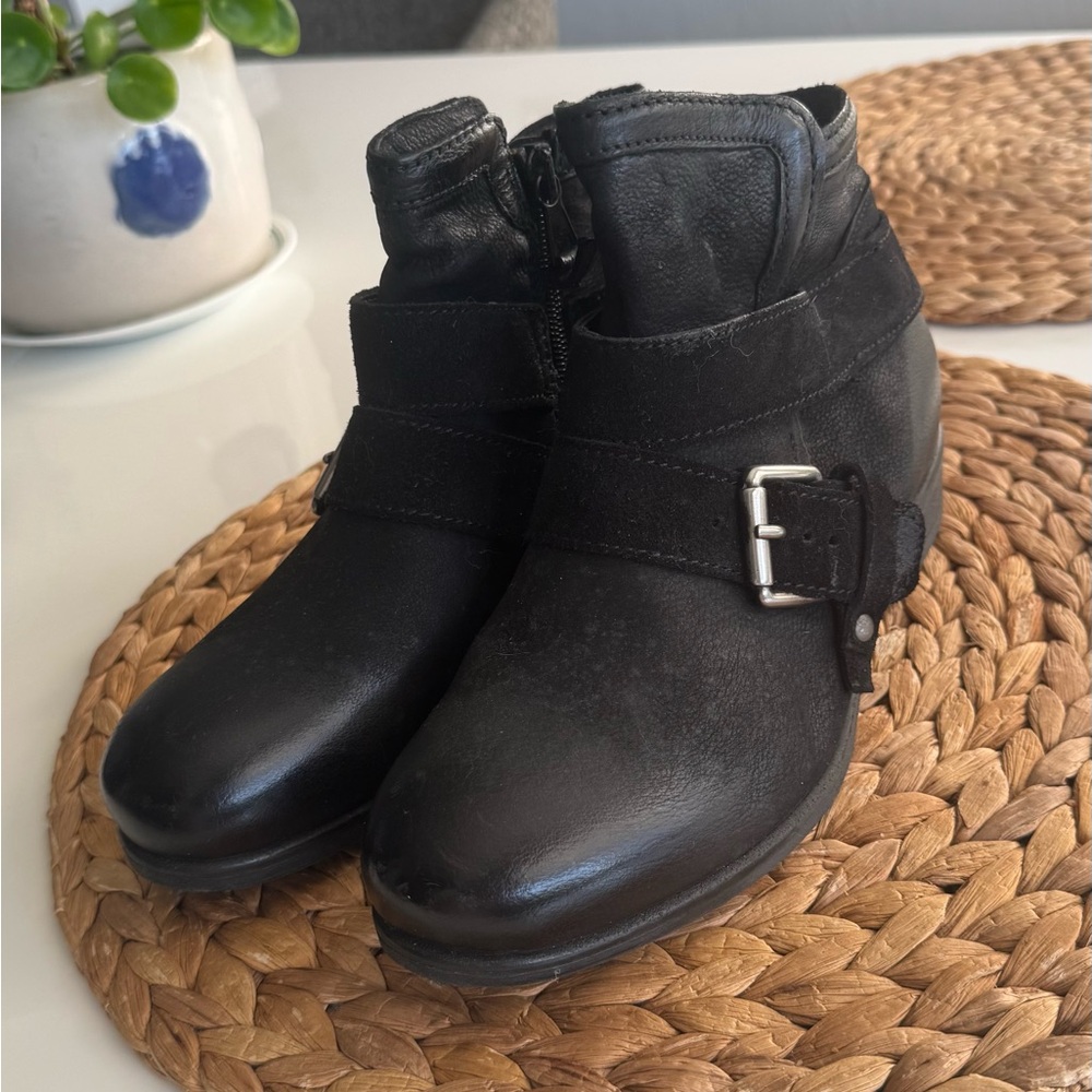 Miz Mooz Black Ankle Booties